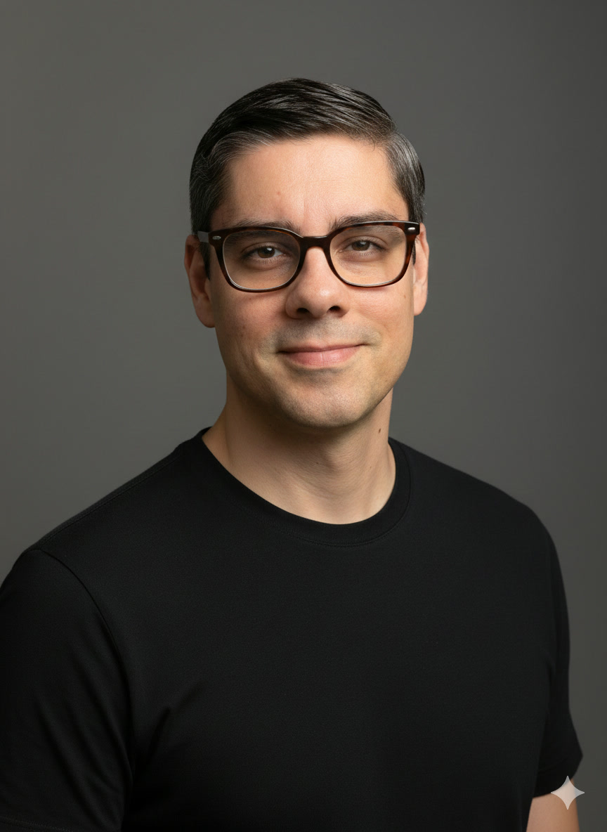 Rodrigo Conde — Co-host do Between Futures, builder e explorador em startups e inovação